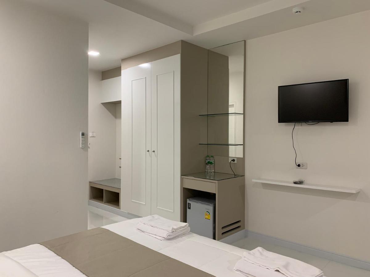 Icare Residence & Hotel Bangkok Exterior photo